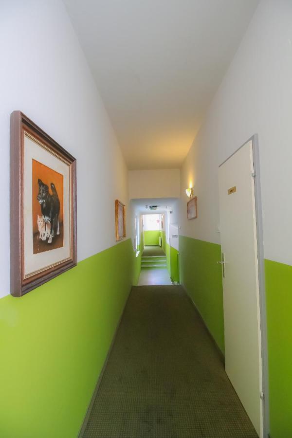 Deluxe Apartment 5P Bs Bécs Kültér fotó